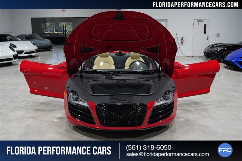 2011 Audi R8 5.2 quattro Spyder   - Photo 36 - Riviera Beach, FL 33407