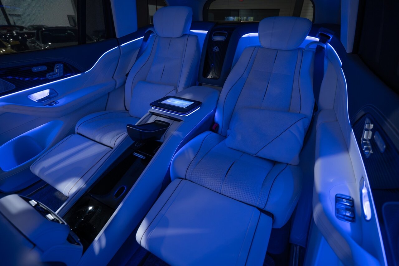 2022 Mercedes-Benz GLS Maybach GLS 600   - Photo 30 - Riviera Beach, FL 33407