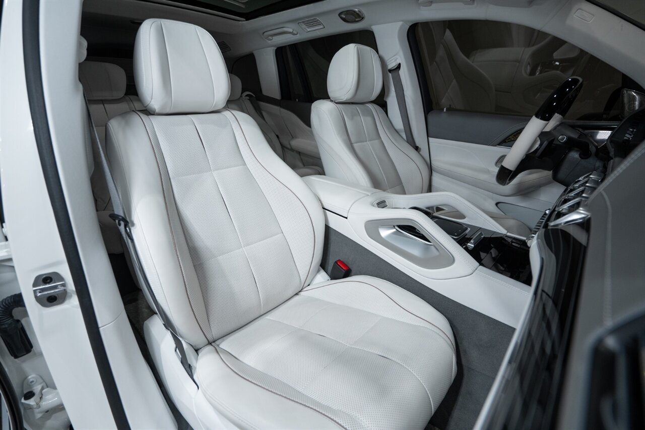 2022 Mercedes-Benz GLS Maybach GLS 600   - Photo 39 - Riviera Beach, FL 33407