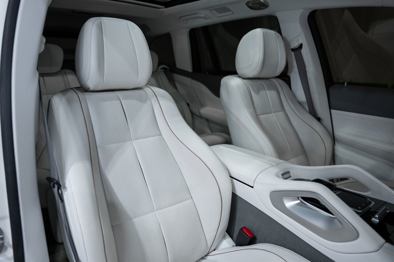 2022 Mercedes-Benz GLS Maybach GLS 600   - Photo 78 - Riviera Beach, FL 33407