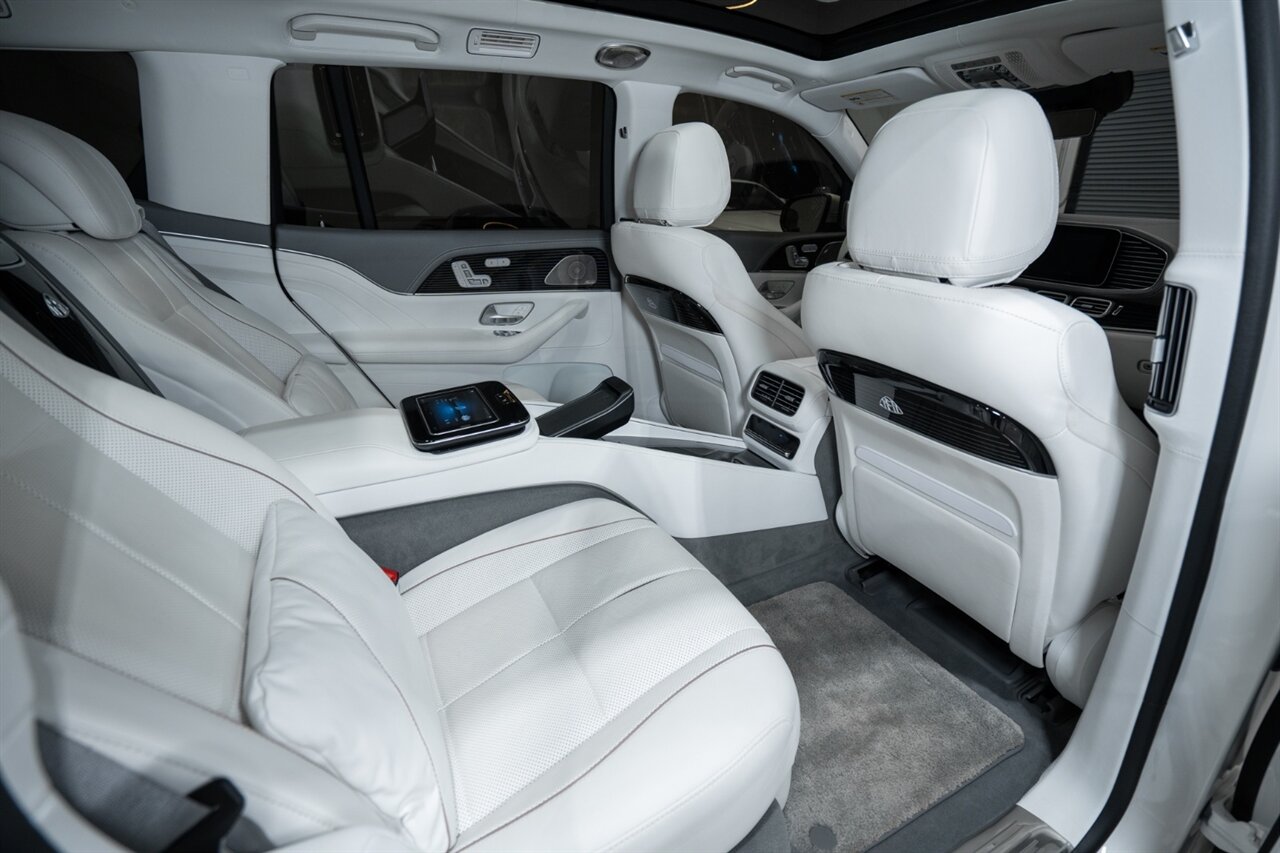 2022 Mercedes-Benz GLS Maybach GLS 600   - Photo 35 - Riviera Beach, FL 33407