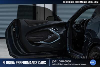 2022 Chevrolet Camaro ZL1 w/ 1LE   - Photo 23 - Riviera Beach, FL 33407