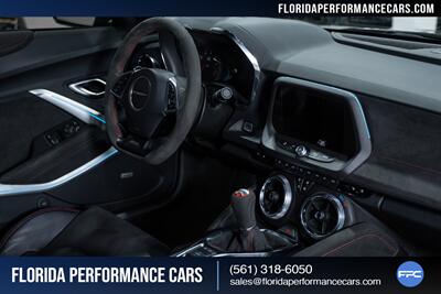2022 Chevrolet Camaro ZL1 w/ 1LE   - Photo 53 - Riviera Beach, FL 33407