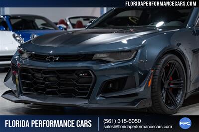 2022 Chevrolet Camaro ZL1 w/ 1LE   - Photo 59 - Riviera Beach, FL 33407