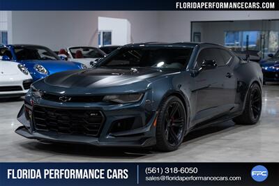 2022 Chevrolet Camaro ZL1 w/ 1LE   - Photo 10 - Riviera Beach, FL 33407