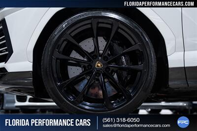 2022 Lamborghini Urus - Photo 11 - Riviera Beach, FL 33407