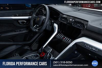 2022 Lamborghini Urus - Photo 60 - Riviera Beach, FL 33407