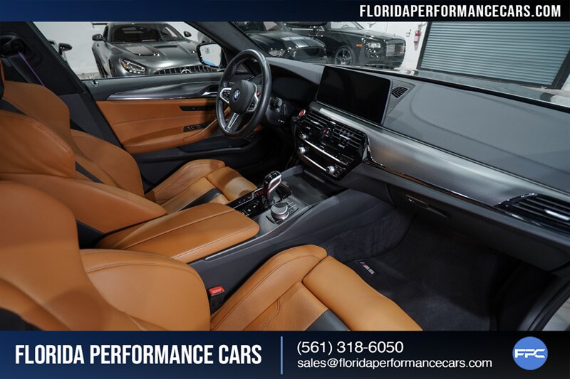 2022 BMW M5   - Photo 33 - Riviera Beach, FL 33407