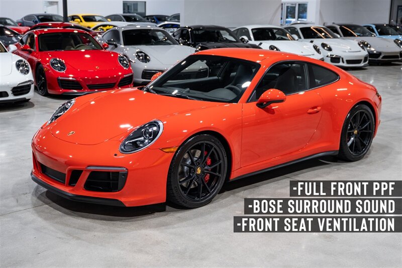 2017 Porsche 911 Carrera GTS  