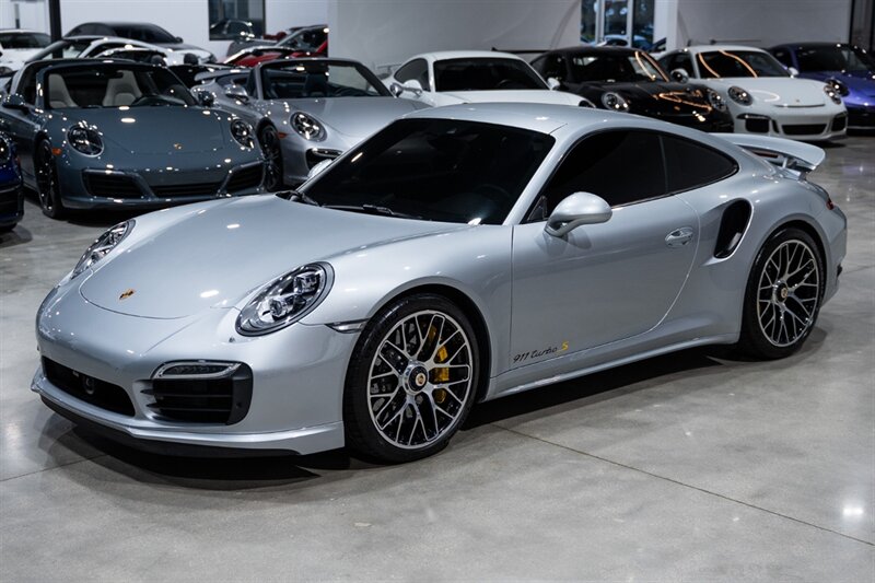 2014 Porsche 911 Turbo S  