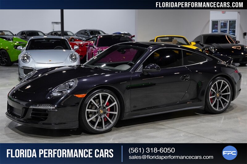 2014 Porsche 911 Carrera 4S  