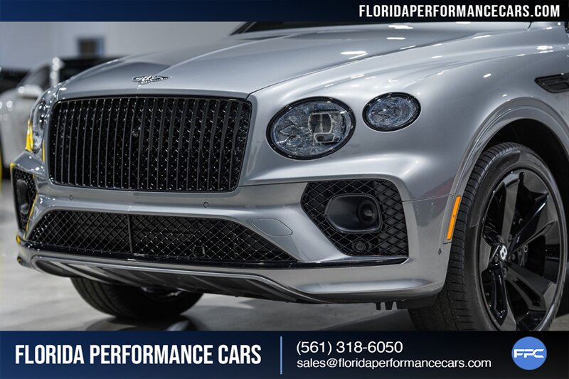 2023 Bentley Bentayga EWB V8   - Photo 71 - Riviera Beach, FL 33407