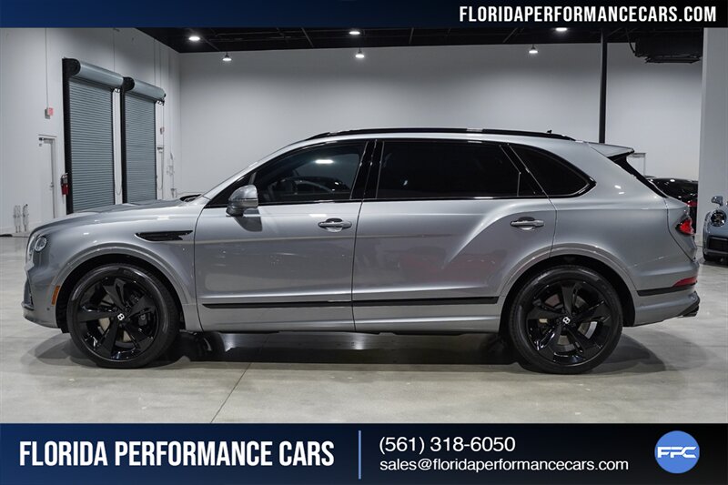 2023 Bentley Bentayga EWB V8   - Photo 3 - Riviera Beach, FL 33407