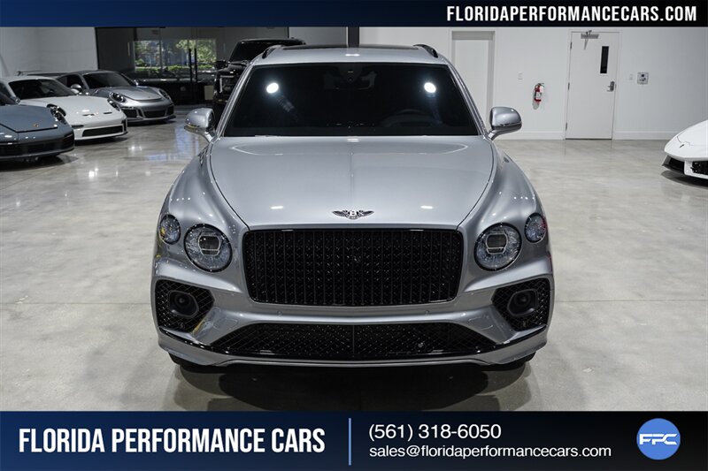 2023 Bentley Bentayga EWB V8   - Photo 9 - Riviera Beach, FL 33407