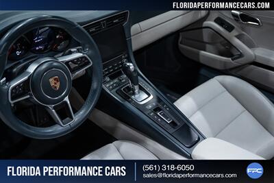 2017 Porsche 911 Targa 4   - Photo 51 - Riviera Beach, FL 33407