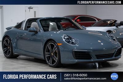 2017 Porsche 911 Targa 4   - Photo 75 - Riviera Beach, FL 33407