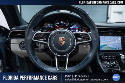 2017 Porsche 911 Targa 4   - Photo 49 - Riviera Beach, FL 33407