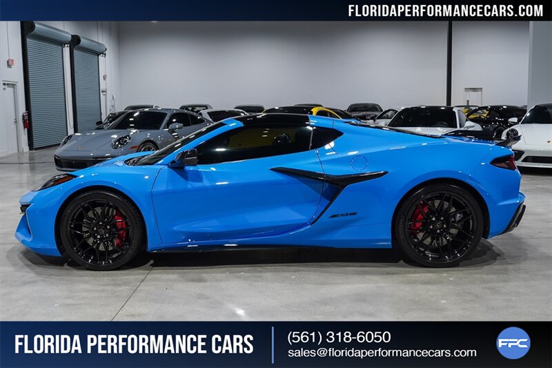 2024 Chevrolet Corvette Z06   - Photo 67 - Riviera Beach, FL 33407