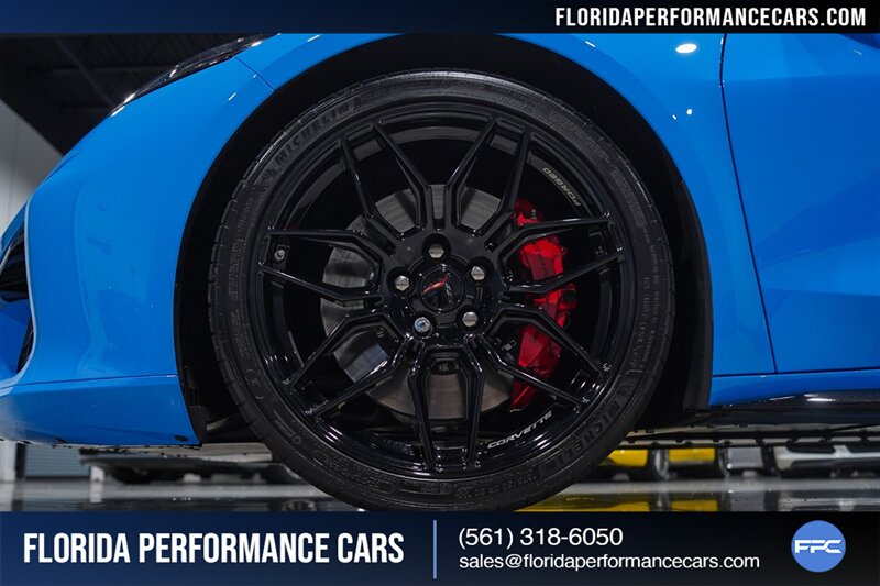 2024 Chevrolet Corvette Z06   - Photo 11 - Riviera Beach, FL 33407