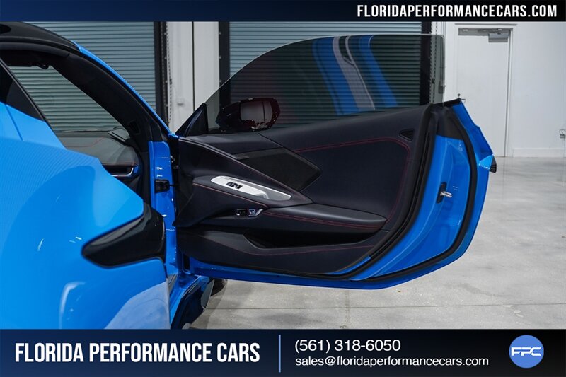 2024 Chevrolet Corvette Z06   - Photo 26 - Riviera Beach, FL 33407