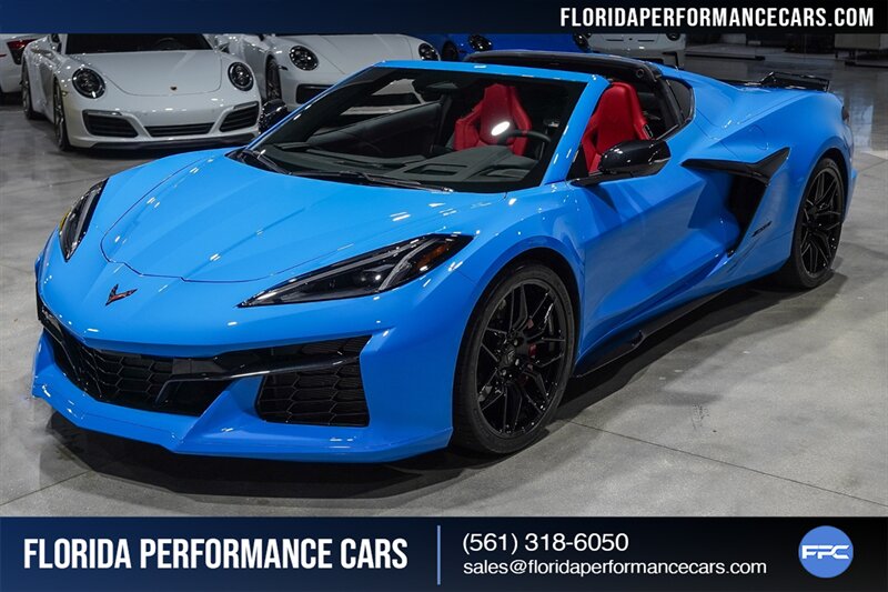 2024 Chevrolet Corvette Z06   - Photo 1 - Riviera Beach, FL 33407