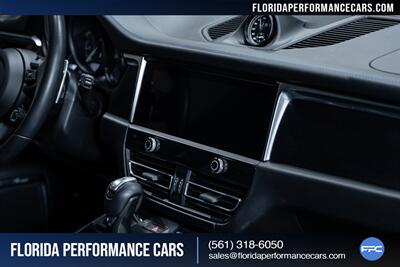 2022 Porsche Macan GTS - Photo 62 - Riviera Beach, FL 33407