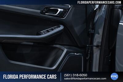 2022 Porsche Macan GTS - Photo 25 - Riviera Beach, FL 33407