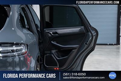 2022 Porsche Macan GTS - Photo 30 - Riviera Beach, FL 33407