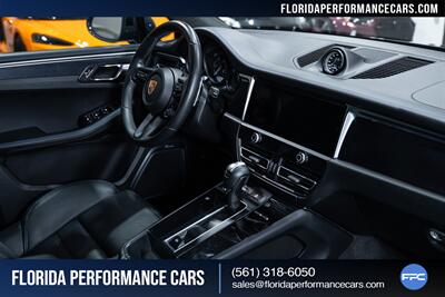 2022 Porsche Macan GTS - Photo 59 - Riviera Beach, FL 33407
