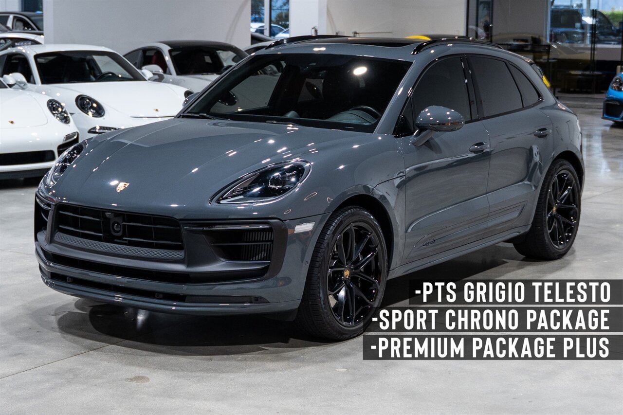 2022 Porsche Macan GTS   - Photo 1 - Riviera Beach, FL 33407