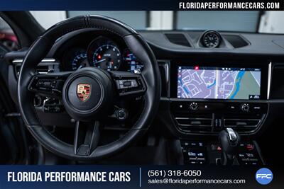 2022 Porsche Macan GTS - Photo 21 - Riviera Beach, FL 33407