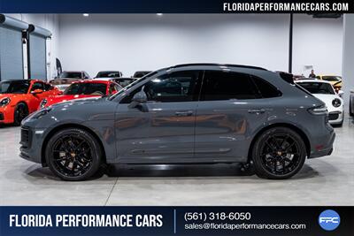 2022 Porsche Macan GTS - Photo 3 - Riviera Beach, FL 33407