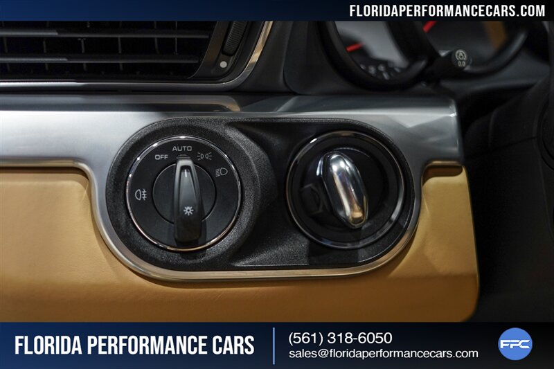 2014 Porsche 911 Carrera 4S   - Photo 51 - Riviera Beach, FL 33407