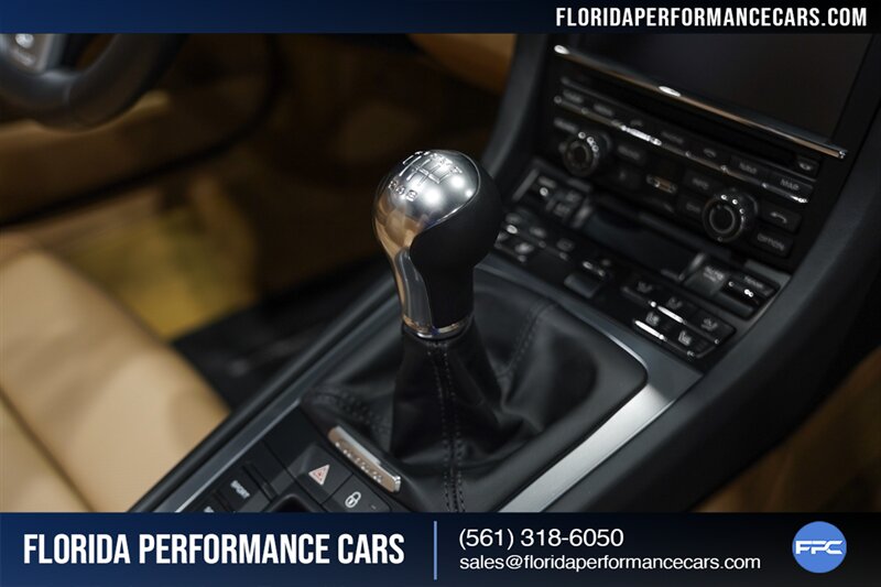 2014 Porsche 911 Carrera 4S   - Photo 48 - Riviera Beach, FL 33407