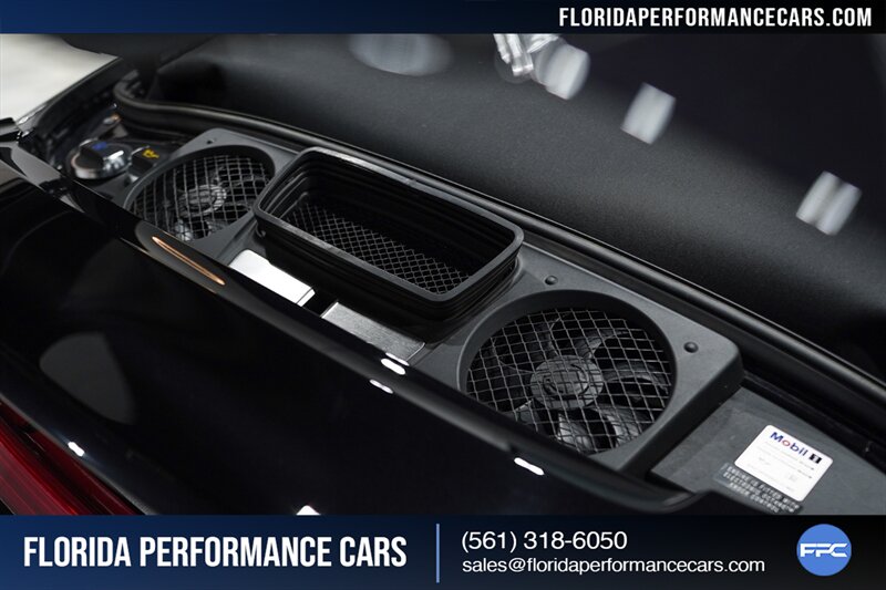 2014 Porsche 911 Carrera 4S   - Photo 35 - Riviera Beach, FL 33407