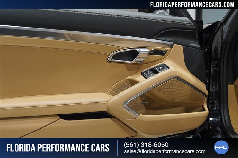 2014 Porsche 911 Carrera 4S   - Photo 50 - Riviera Beach, FL 33407