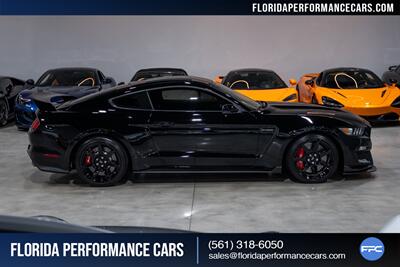 2018 Ford Mustang Shelby GT350R - Photo 7 - Riviera Beach, FL 33407