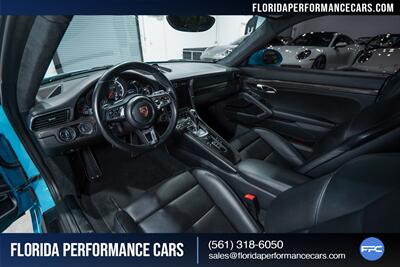 2017 Porsche 911 Turbo S   - Photo 19 - Riviera Beach, FL 33407