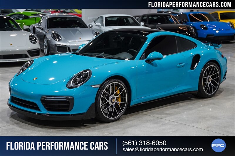 2017 Porsche 911 Turbo S  