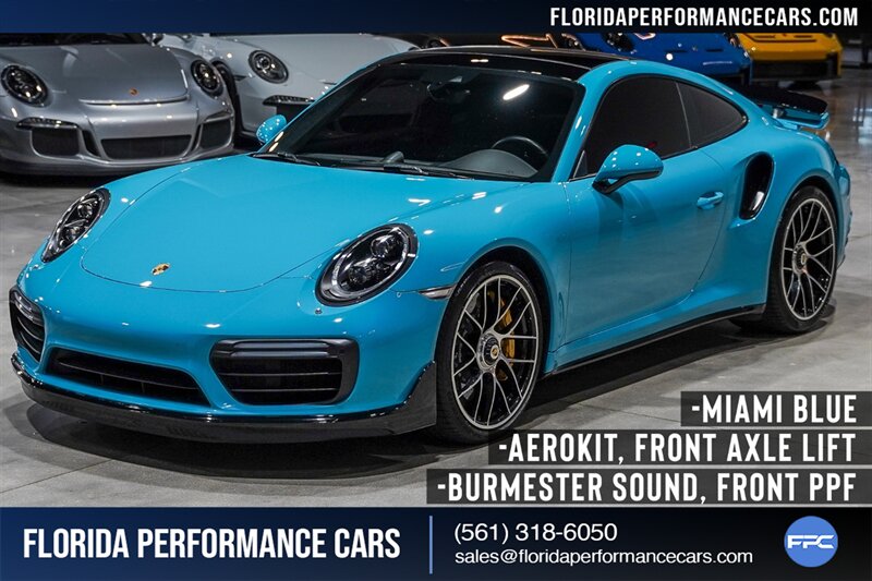 2017 Porsche 911 Turbo S  