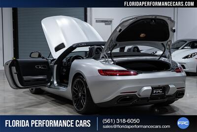 2019 Mercedes-Benz AMG GT   - Photo 35 - Riviera Beach, FL 33407