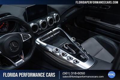 2019 Mercedes-Benz AMG GT   - Photo 49 - Riviera Beach, FL 33407