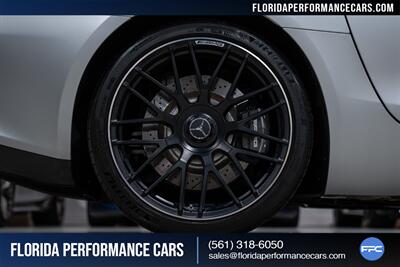 2019 Mercedes-Benz AMG GT   - Photo 15 - Riviera Beach, FL 33407
