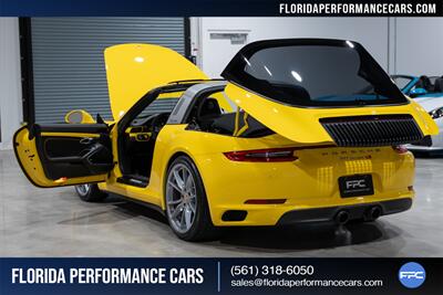 2017 Porsche 911 Targa 4S - Photo 37 - Riviera Beach, FL 33407