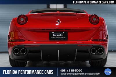 2015 Ferrari California T   - Photo 73 - Riviera Beach, FL 33407