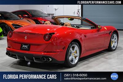 2015 Ferrari California T   - Photo 6 - Riviera Beach, FL 33407