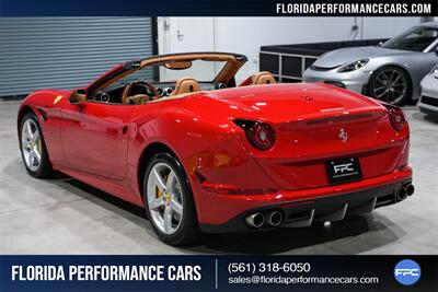 2015 Ferrari California T   - Photo 4 - Riviera Beach, FL 33407