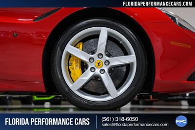 2015 Ferrari California T   - Photo 15 - Riviera Beach, FL 33407