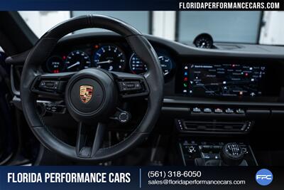 2022 Porsche 911 Targa 4 GTS   - Photo 24 - Riviera Beach, FL 33407