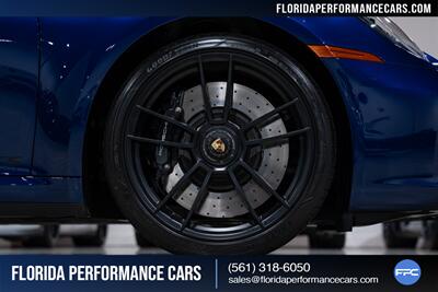 2022 Porsche 911 Targa 4 GTS   - Photo 16 - Riviera Beach, FL 33407